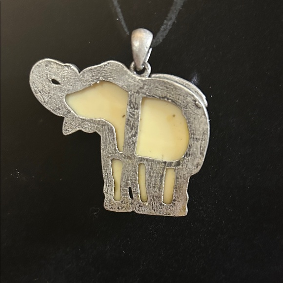 Elephant Pendant Necklace - Gold and Silver - Picture 7 of 13